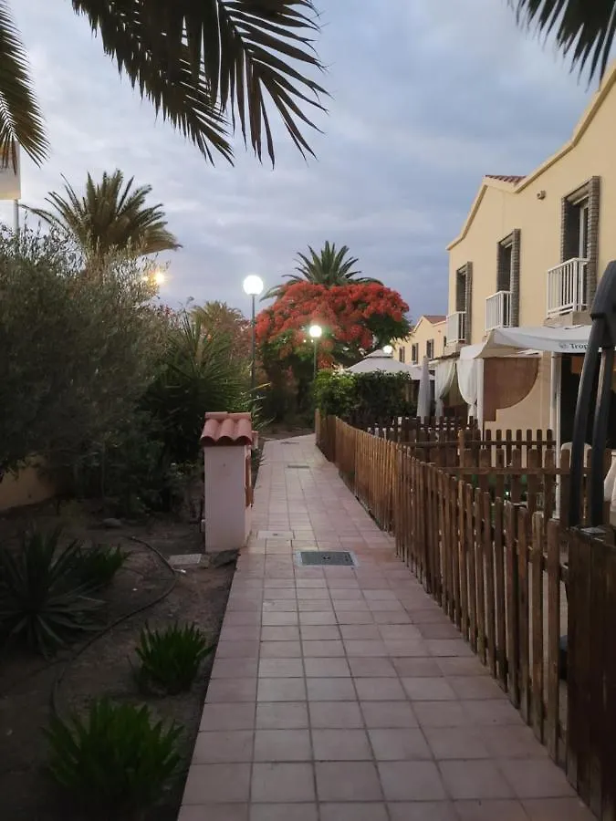 Sem Casa-Bungalow Incantevole In Green Oasis San Bartolome de Tirajana  Spain